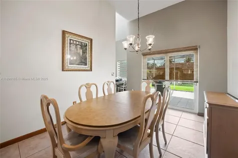 15806 SW 144th Place Miami FL 33177
