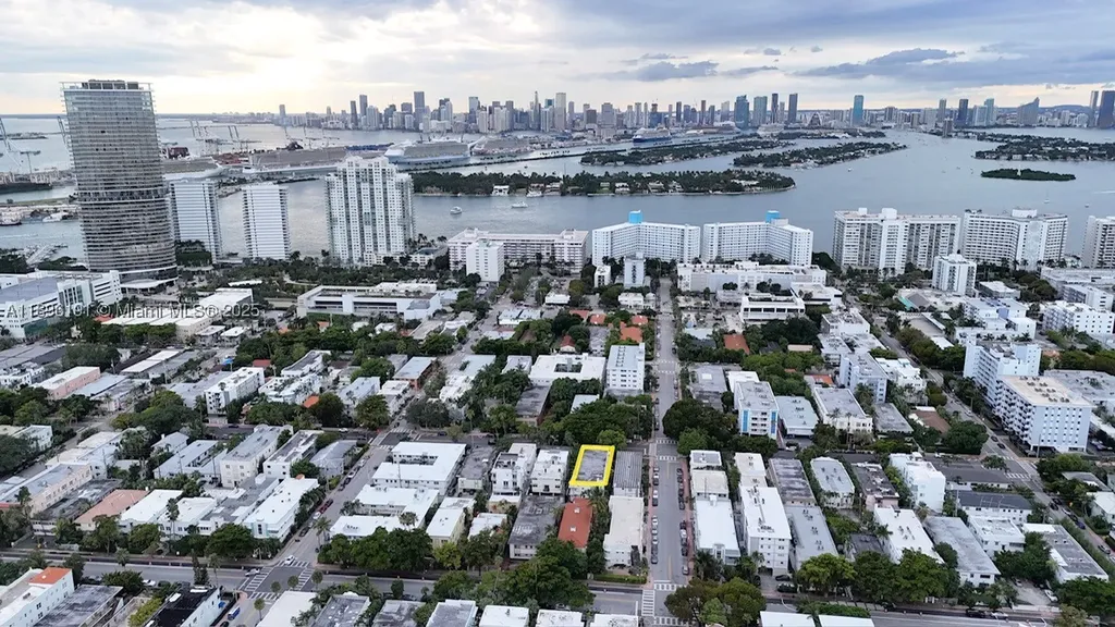 845 Michigan Avenue Miami Beach FL 33139