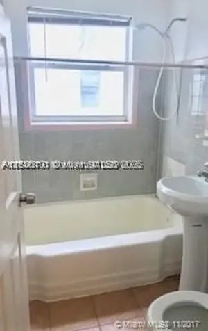 845 Michigan Avenue Miami Beach FL 33139