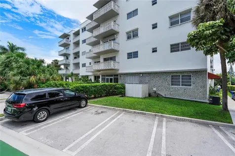 9700 E Bay Harbor Drive Bay Harbor Islands FL 33154
