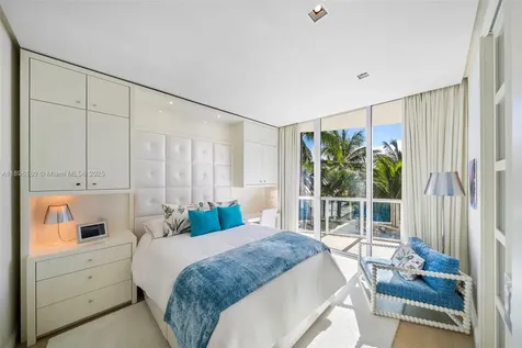 50 S Pointe Drive Miami Beach FL 33139