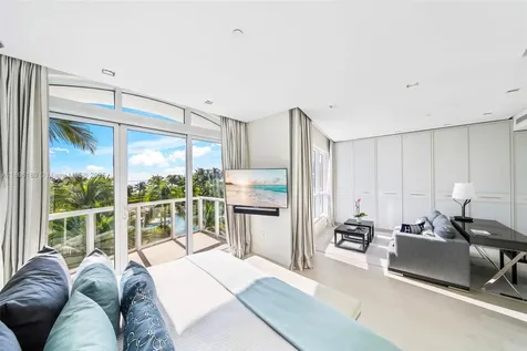 50 S Pointe Drive Miami Beach FL 33139