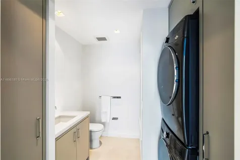 50 S Pointe Drive Miami Beach FL 33139