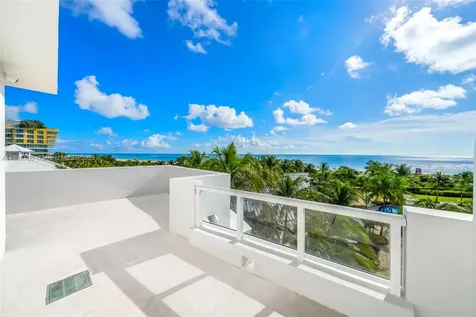 50 S Pointe Drive Miami Beach FL 33139