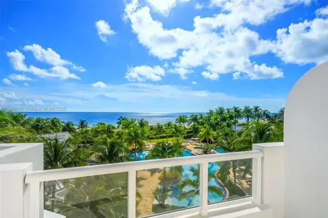 50 S Pointe Drive Miami Beach FL 33139