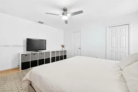 752 NW 134th Avenue Miami FL 33182