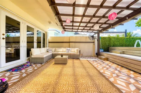 752 NW 134th Avenue Miami FL 33182