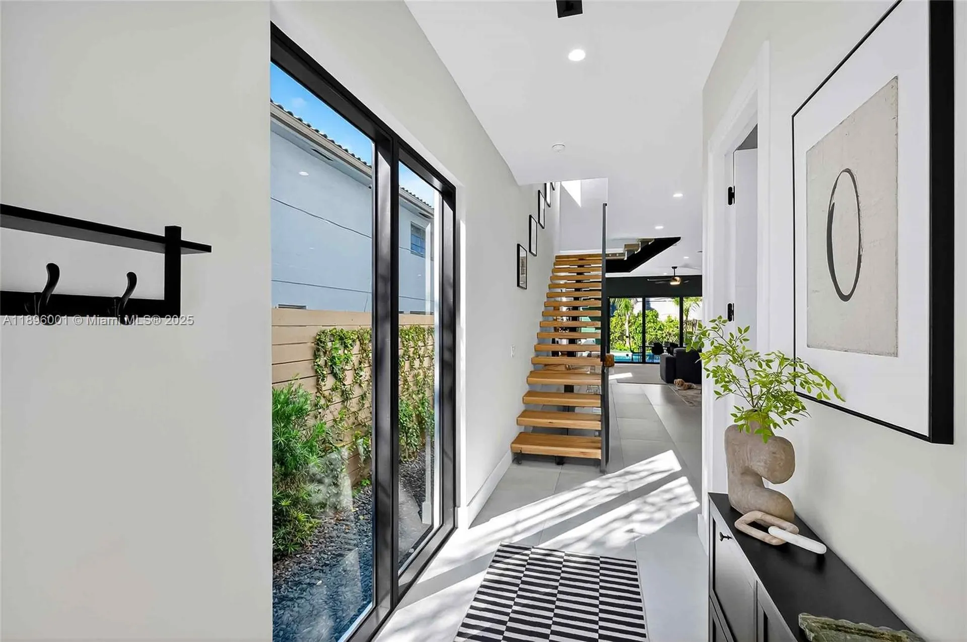 609 NE 8th Avenue Fort Lauderdale FL 33304