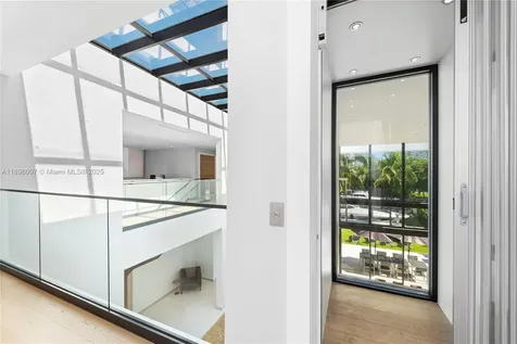 418 Sunset Drive Hallandale Beach FL 33009