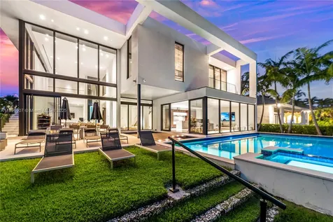 418 Sunset Drive Hallandale Beach FL 33009