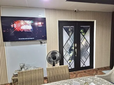 3118 W 71st Place Hialeah FL 33018