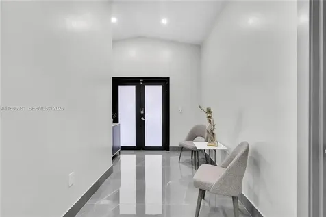 3118 W 71st Place Hialeah FL 33018