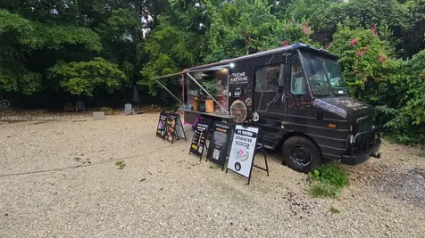 Mediterranean Food Truck For Sale In Miami Miami FL 33130