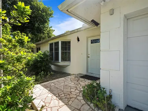 8520 SW 179th Street Palmetto Bay FL 33157