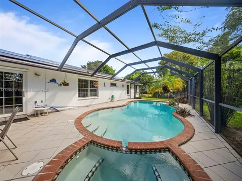 8520 SW 179th Street Palmetto Bay FL 33157