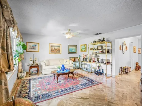 8520 SW 179th Street Palmetto Bay FL 33157