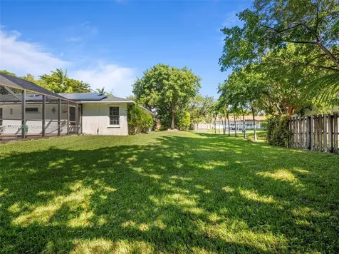8520 SW 179th Street Palmetto Bay FL 33157