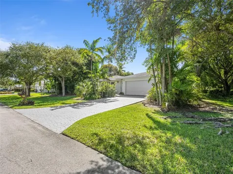 8520 SW 179th Street Palmetto Bay FL 33157