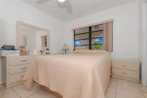 3920 W 3rd Avenue Hialeah FL 33012