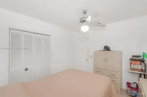 3920 W 3rd Avenue Hialeah FL 33012