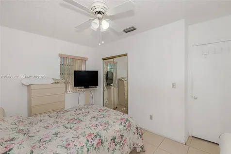 3920 W 3rd Avenue Hialeah FL 33012