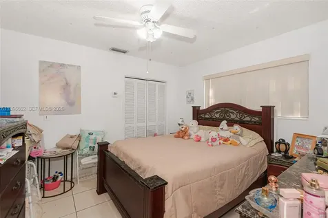 3920 W 3rd Avenue Hialeah FL 33012