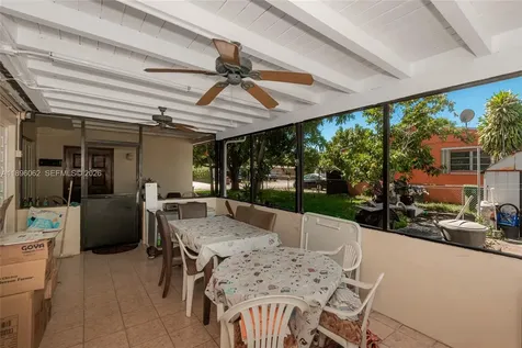 3920 W 3rd Avenue Hialeah FL 33012