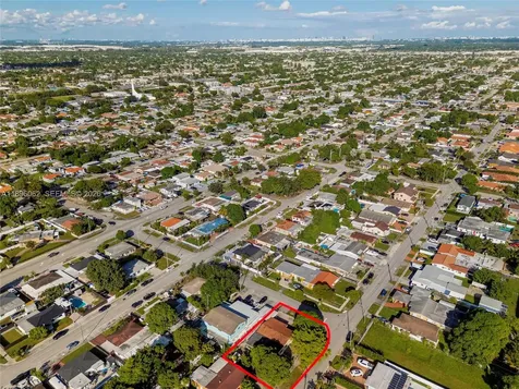 3920 W 3rd Avenue Hialeah FL 33012