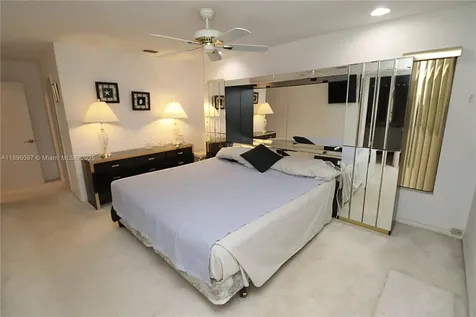 1351 NW 114th Avenue Pembroke Pines FL 33026