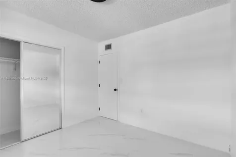 4050 NW 135th Street Opa-Locka FL 33054