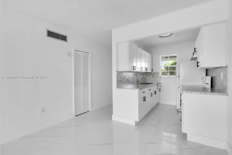 4050 NW 135th Street Opa-Locka FL 33054