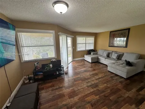 2278 SE 27th Drive Homestead FL 33035