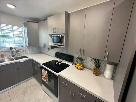 2278 SE 27th Drive Homestead FL 33035