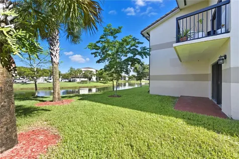9877 Nob Hill Court Sunrise FL 33351