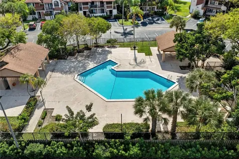 9877 Nob Hill Court Sunrise FL 33351