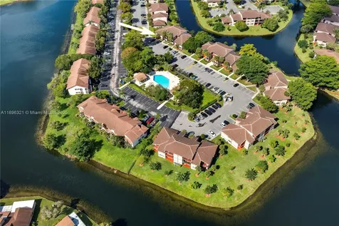 9877 Nob Hill Court Sunrise FL 33351
