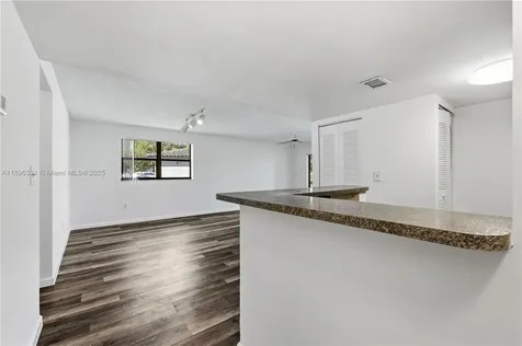 9877 Nob Hill Court Sunrise FL 33351
