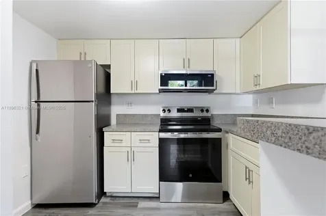 9877 Nob Hill Court Sunrise FL 33351