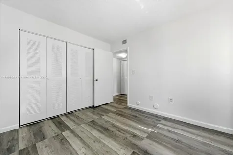 9877 Nob Hill Court Sunrise FL 33351