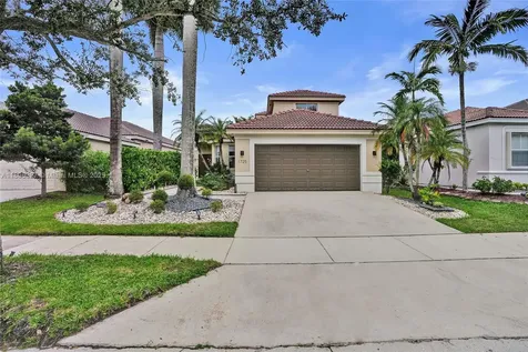 1725 Winterberry Lane Weston FL 33327