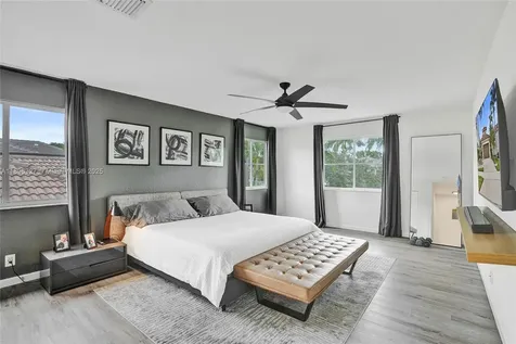 1725 Winterberry Lane Weston FL 33327
