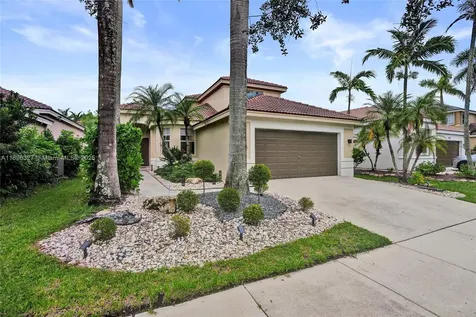 1725 Winterberry Lane Weston FL 33327