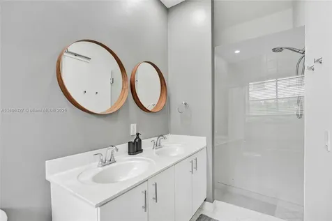 1725 Winterberry Lane Weston FL 33327