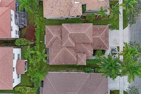 1725 Winterberry Lane Weston FL 33327