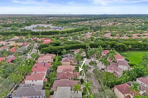 1725 Winterberry Lane Weston FL 33327