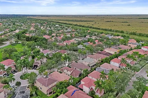 1725 Winterberry Lane Weston FL 33327