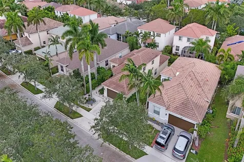 1725 Winterberry Lane Weston FL 33327