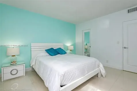 3901 S Ocean Drive Hollywood FL 33019