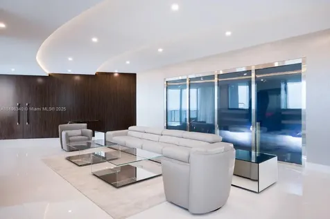 18555 Collins Avenue Sunny Isles Beach FL 33160