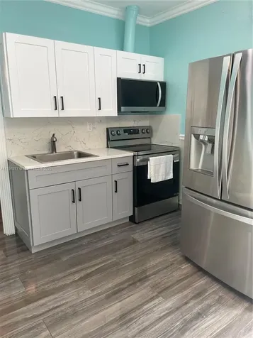 240 NE 27th Street Pompano Beach FL 33064